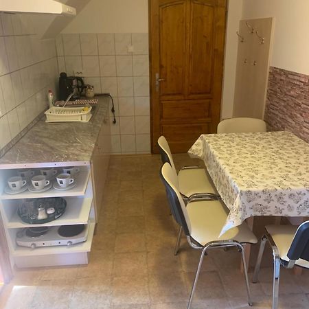 Apartament Napfeny Apartman Orosháza Zewnętrze zdjęcie